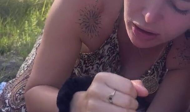 Elle Knox Jungle Sex Tape Video Leaked